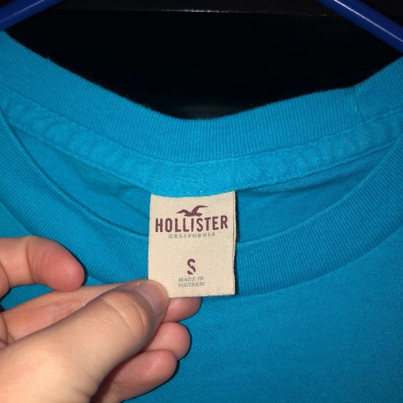 Hollister - Picture 4 of 4